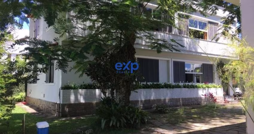 Casa em condomínio fechado com 3 quartos à venda na Kopke, 253, Duchas, Petrópolis