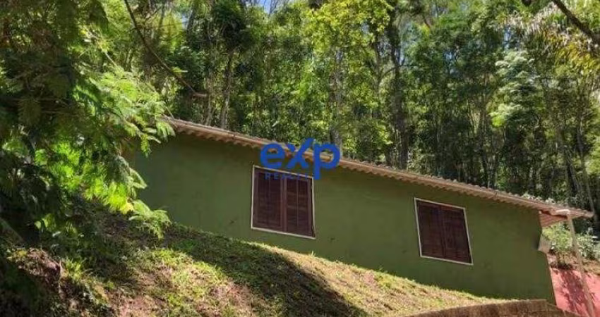 Casa com 1 quarto à venda na Almirante Paulo Meira, 962, Araras, Petrópolis