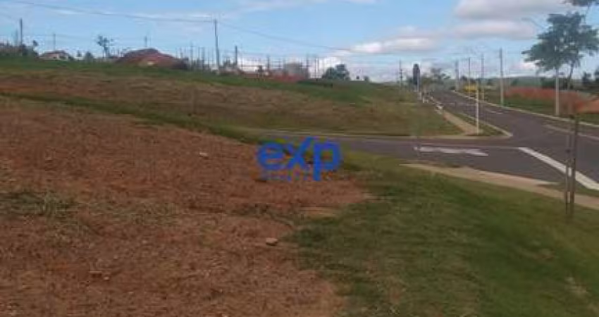 Terreno em condomínio fechado à venda na Avenida Rogério Cassola, 351, Itapeva, Votorantim