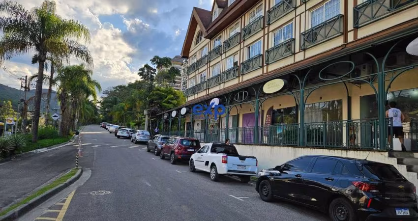 Sala comercial para alugar na Estrada União e Indústria, 9153, Itaipava, Petrópolis