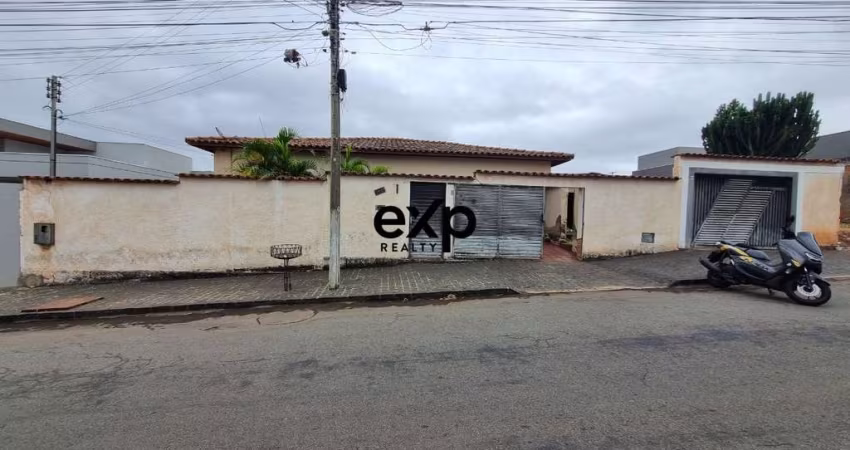Casa com 4 quartos à venda na Ameri de Paiva, 141, Mãe de Deus, Catalão
