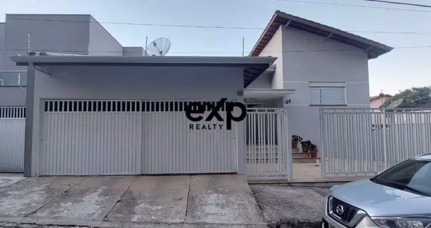 Casa com 3 quartos à venda na João Pinto da Mota, 44, Vila Regina Célia, Cruzeiro