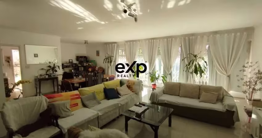 Casa em condomínio fechado com 4 quartos à venda na Rua Domingos Gonçalo, 52, Jardim Campo Grande, São Paulo