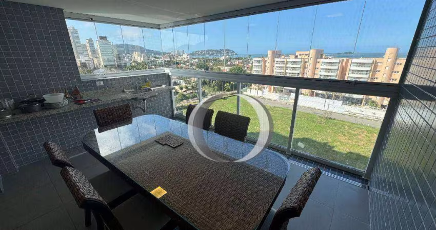 Venha Conhecer o Beach Club Enseada com vista para o mar