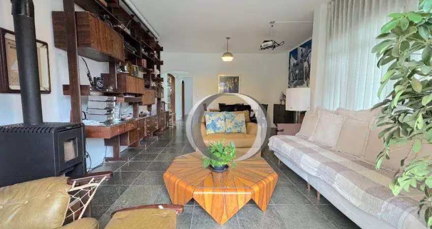 Enseada Guaruja, Brunella, Amplo de Frente para rua