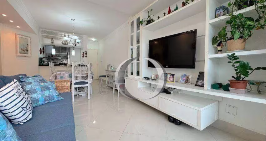 Praia da Enseada, 500 metros da praia, Guaruja, Apartamento Reformado e com lazer