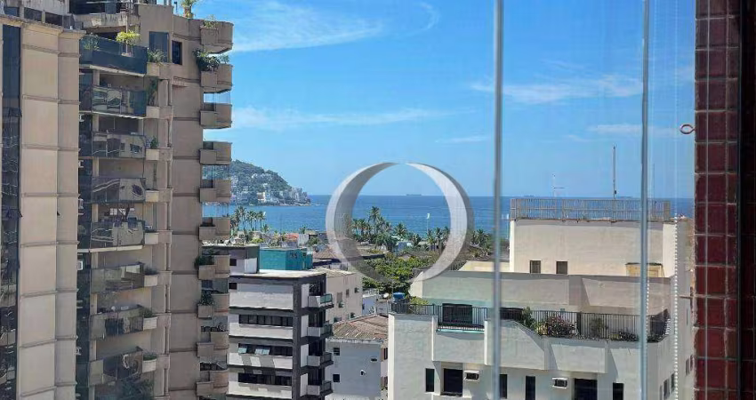 Guarujá Enseada apartamento na brunella com varanda goumert e vista mar