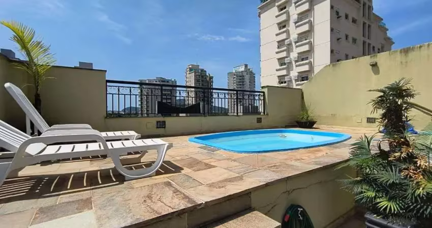 Cobertura duplex com lazer privativo, sendo 3 suítes e sala living para até 3 ambientes.