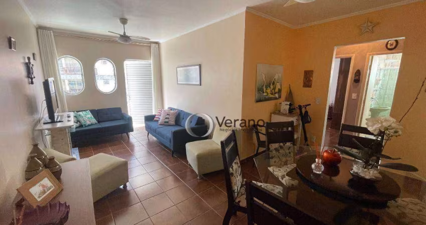 Asturias, ótima localização 2 quartos e sacada.