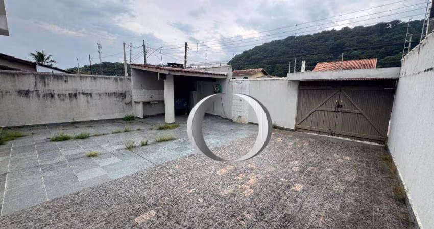 Casa com 3 dormitórios à venda, 109 m² por R$ 600.000,00 - Pernambuco I - Guarujá/SP