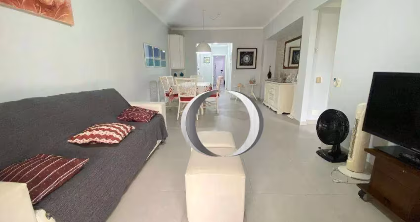Apartamento com 3 quartos, sendo 1 suíte na praia da eseada, guarujá