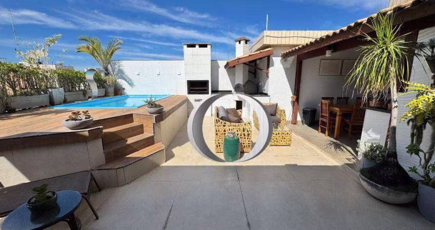 Cobertura Penthouse com piscina e espaço gourmet, 3 quartos (sendo 1 suíte), 2 vagas à venda, 162 m² por R$ 800.000 - Enseada - Guarujá/SP