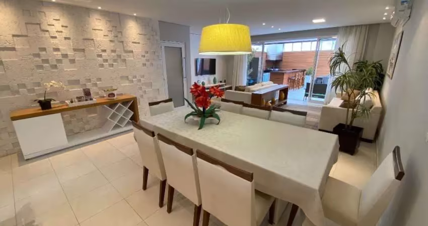 Casa com 4 quartos à venda no Jardim Três Marias, Guarujá 