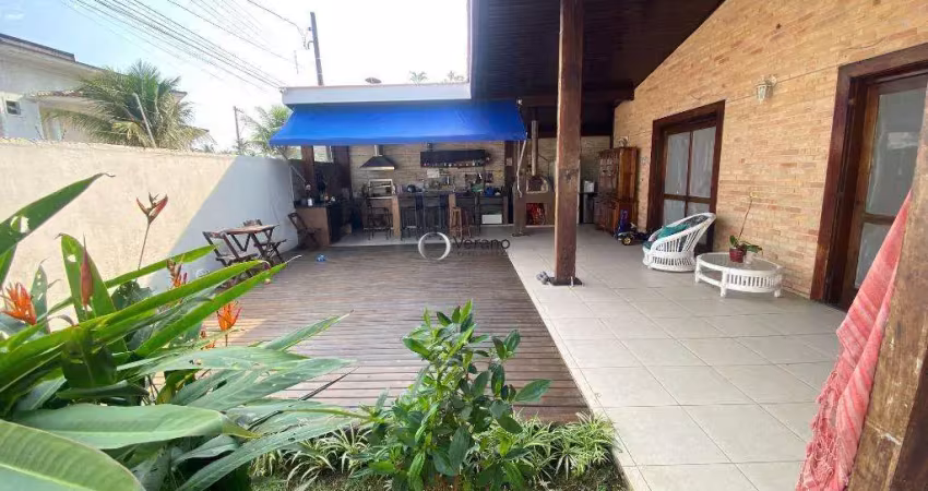 Casa com 7 quartos para alugar no Jardim Virgínia, Guarujá 