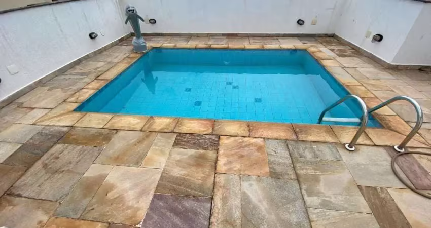 Cobertura à venda no Balneário Guarujá, Guarujá 