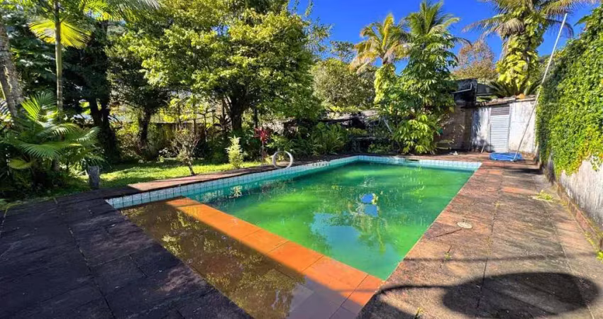 Casa mobiliada à venda em balneário praia do perequê, guarujá