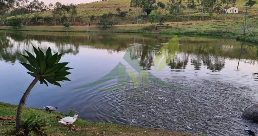 Sítio em Piracaia com  31 Alqueires