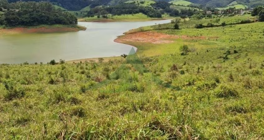 Excelente área de 59 mil metros na represa de Piracaia
