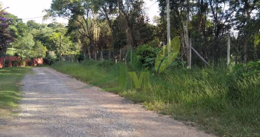 Terreno com 5.100m² em condomínio fechado à venda em Atibaia