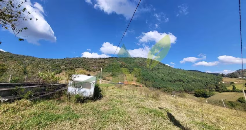 Imóvel à Venda em Piracaia-SP: 8 Alqueires com Mata e Excelente Topografia