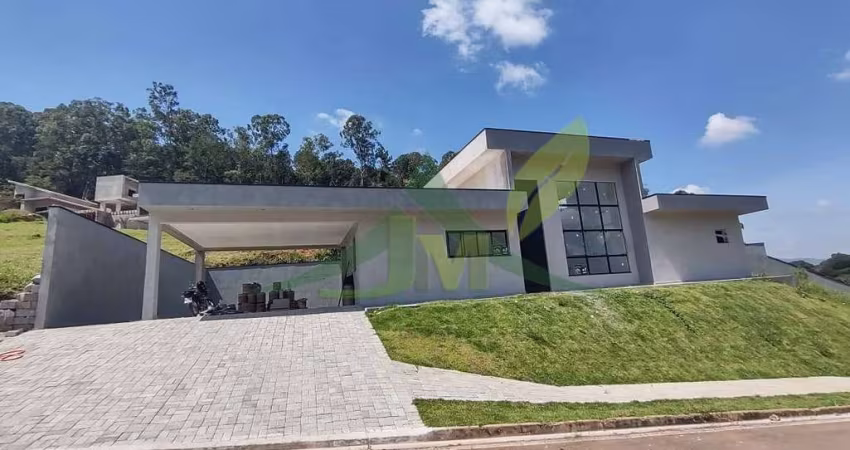 Casa Térrea de Luxo no Condomínio Quintas da Boa Vista em Atibaia: Conforto