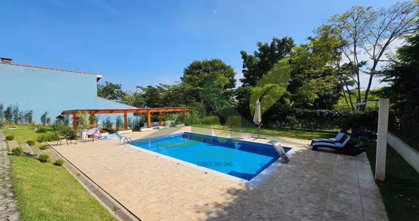 Chácara de luxo em condomínio à beira da represa em piracaia-sp