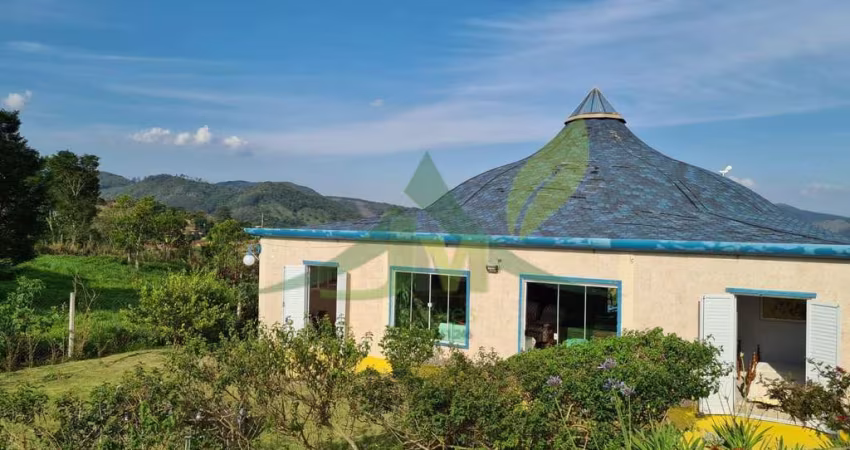 Casa Sustentável no Ecovila Clareando -Condomínio Ecológico Único Piracaia