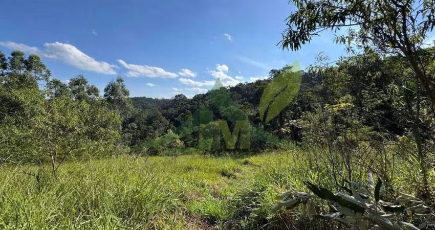 Terreno à venda no Condomínio Rancho Maringá I em Atibaia – 3.270 m²