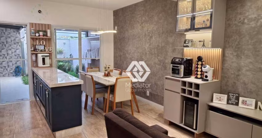 Casa Village com 3 dormitórios à venda, 105 m² por R$ 1.010.000 - Urbanova - São José dos Campos/SP