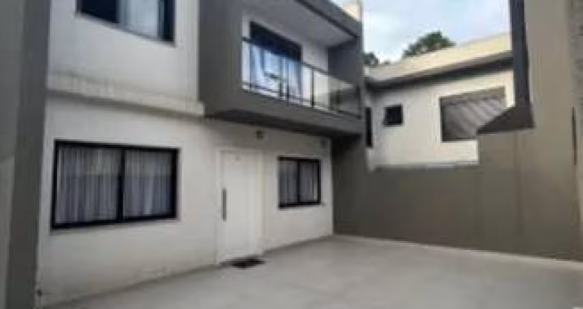 Casa com 3 quartos, 115m², à venda em Curitiba, Xaxim