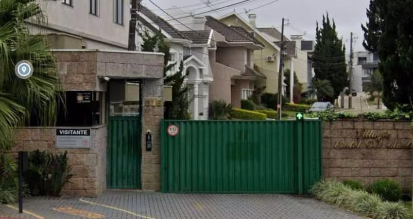 Sobrado à venda em Curitiba, Santa Felicidade, com 5 quartos, 400m²