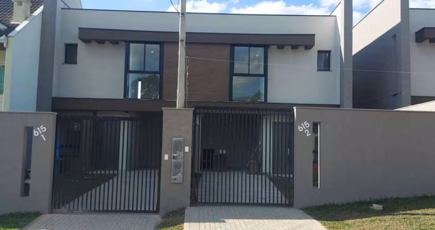 Sobrado à venda em Curitiba, Atuba, com 3 quartos, 112m²
