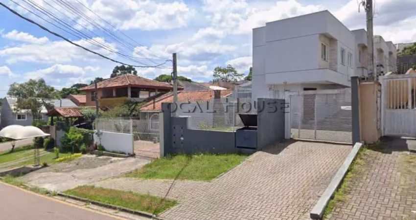 Sobrado à venda no bairro alto – localização privilegiada, segurança e conforto