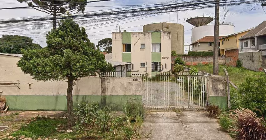 Apartamento Mobiliado à Venda no Santa Cândida – 2 Quartos, Lareira e Garagem Coberta