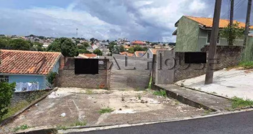 Terreno à venda em Curitiba, Xaxim, 605m²