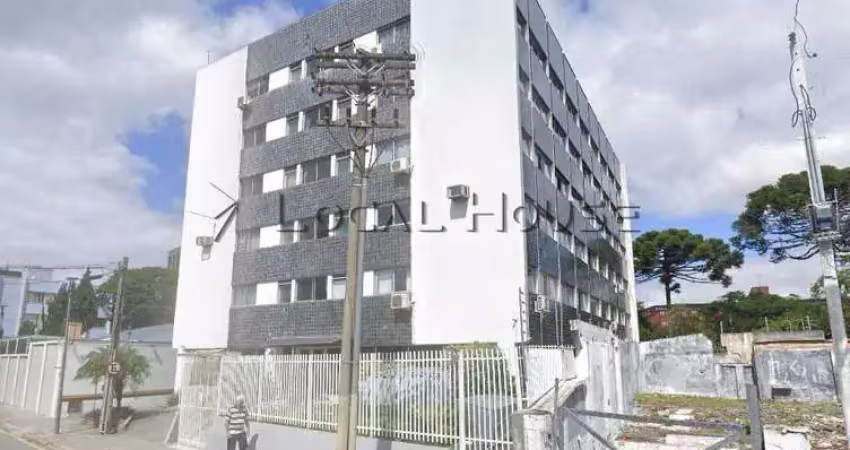 Kitnet / Stúdio à venda na Rua Aristides Teixeira, 135, Centro Cívico, Curitiba