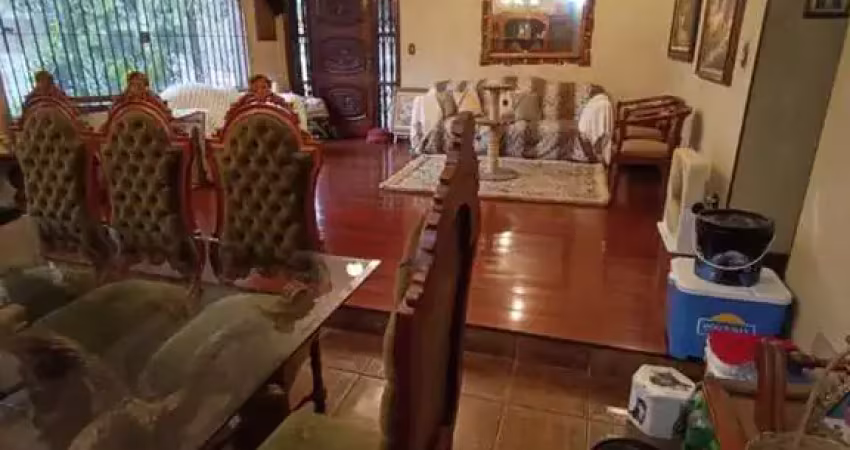 Casa para Venda em Guarulhos, Vila Galvão, 4 dormitórios, 4 suítes, 4 banheiros, 2 vagas