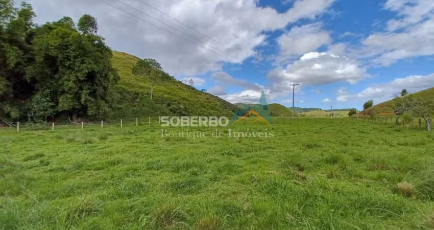 Fazenda 305 Alqueires (1480 ha), Água Abundante, Silva Jardim, RJ
