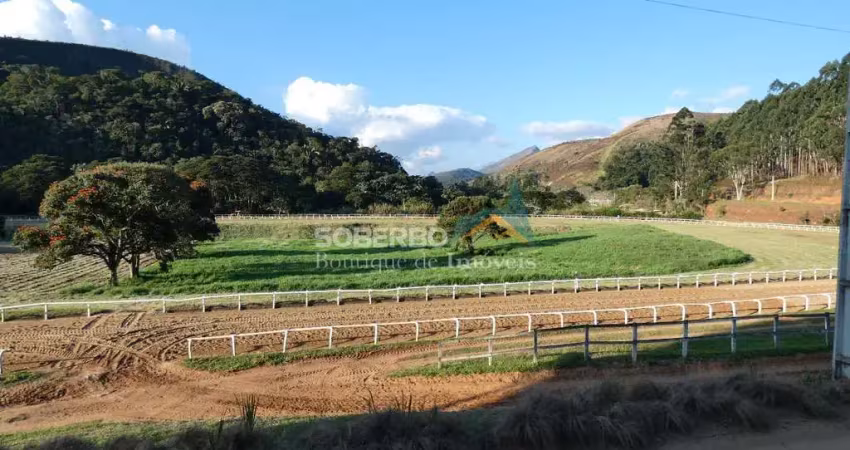 Haras em funcionamento, 157 baias, pista com 1 km, serra do capim, teresópolis, rj