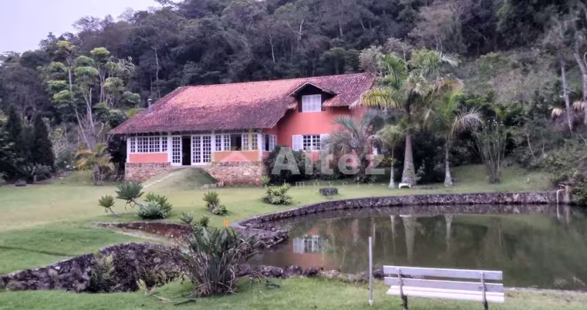 Sítio 123.000m2, 4 quartos, lagos, cachoeira, piscina, sauna, córrego das pedras, teresópolis, rj