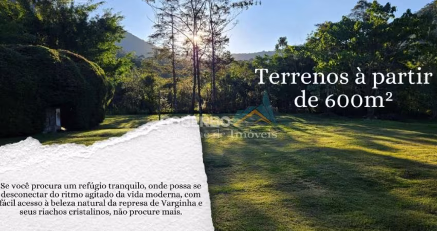 Terreno 1168 m2, Semiplano, com Muito Verde ao Redor, Varginha, Albuquerque, Teresópolis