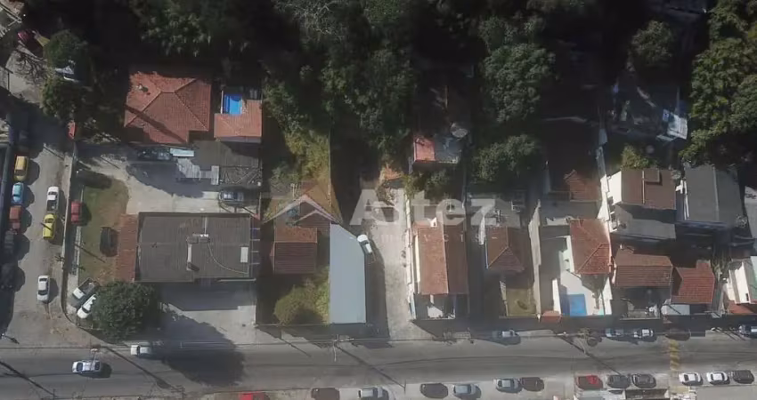 Casa 2 quartos, terreno com 840 m2, são pedro, teresópolis