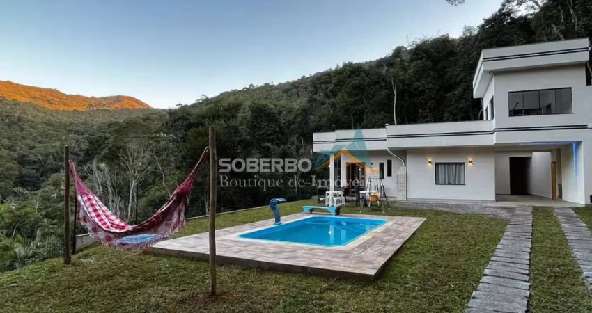 Casa 3 Quartos com Quintal, Piscina, Albuquerque, Teresópolis, RJ