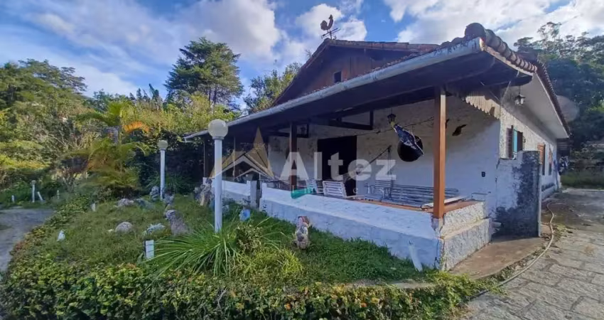 Casa 3 quartos, piscina, quintal, 2520 m², teresópolis