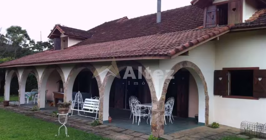 Sítio produtivo, 220.000m², 2 casas, lago, vieira, rj