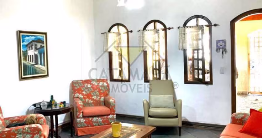 Casa com 3 quartos à venda na Vila Vitória, Mogi das Cruzes 