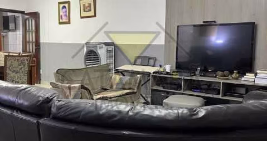 Casa com 4 quartos à venda na Vila Nova Cintra, Mogi das Cruzes 