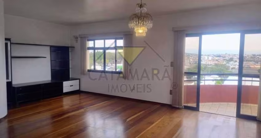 Apartamento com 3 quartos para alugar no Centro, Mogi das Cruzes 