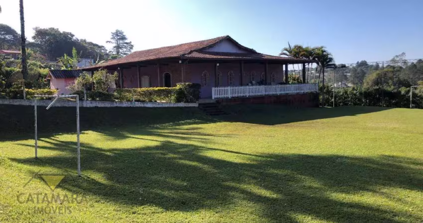 Chácara com 3 dormitórios à venda, 5000 m² por r$ 1.690.000,00 - centro - biritiba mirim/sp