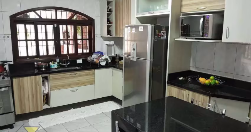 Casa com 3 dormitórios à venda, 180 m² por r$ 650.000,00 - braz cubas - mogi das cruzes/sp